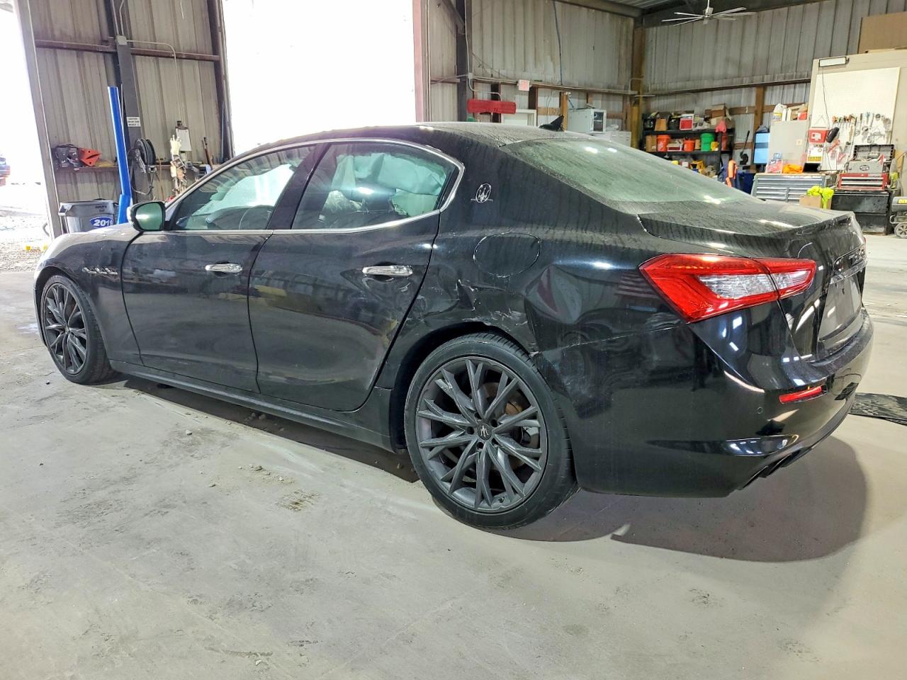 2020 MASERATI GHIBLI photo 2