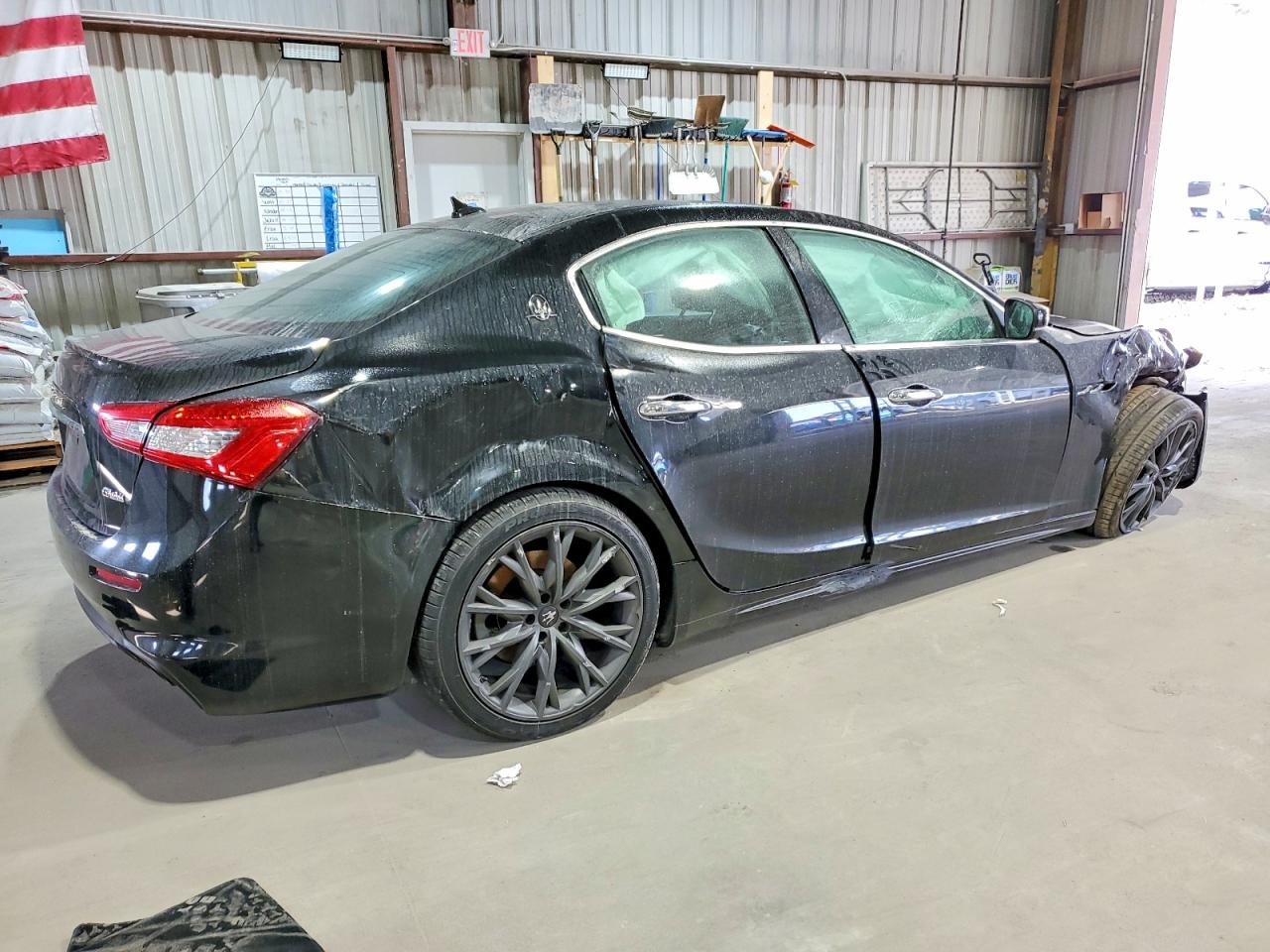 2020 MASERATI GHIBLI photo 3