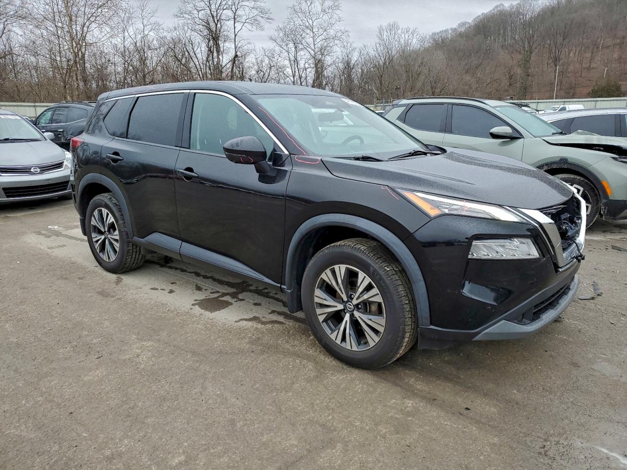 2021 NISSAN ROGUE SV photo 4