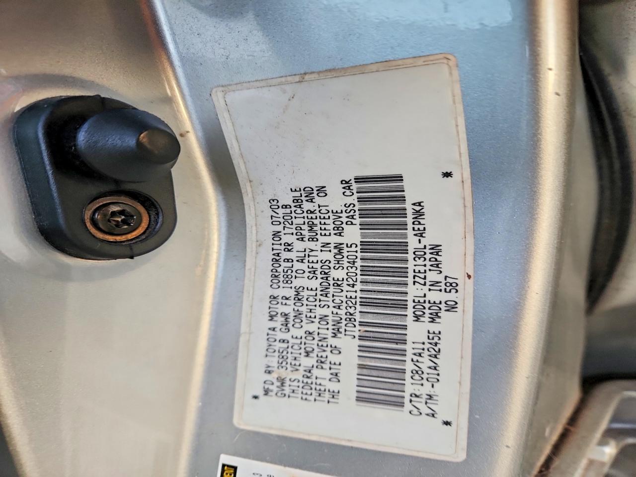 2004 TOYOTA COROLLA CE photo 12