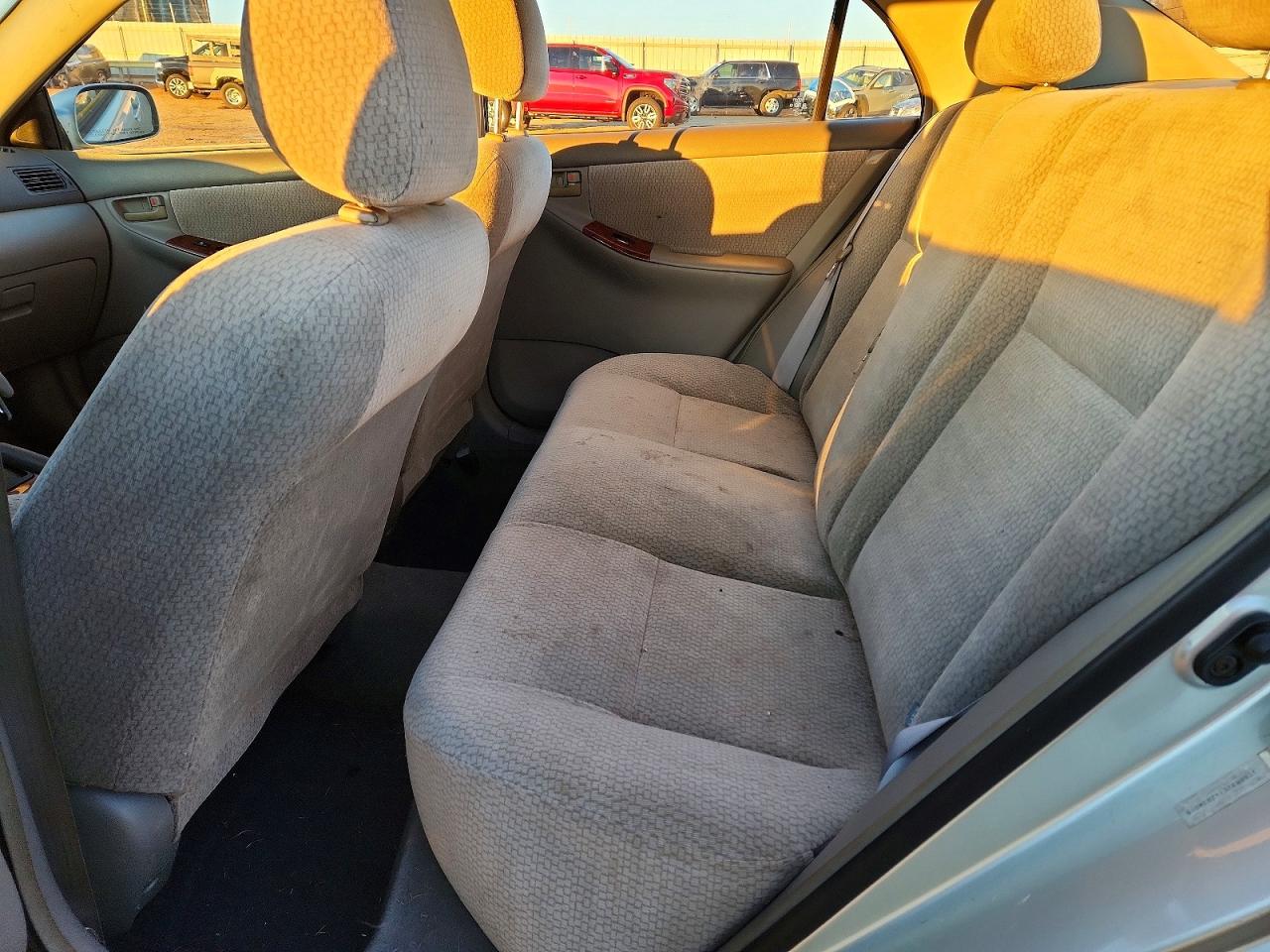2004 TOYOTA COROLLA CE photo 10