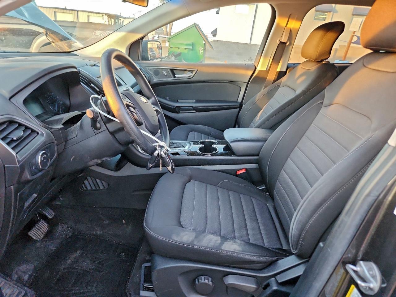 2016 FORD EDGE SE photo 7