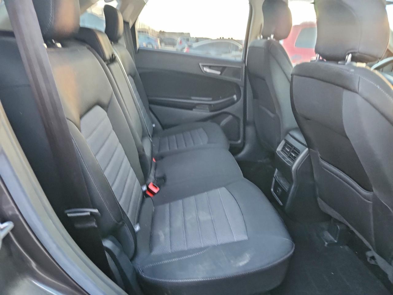 2016 FORD EDGE SE photo 10