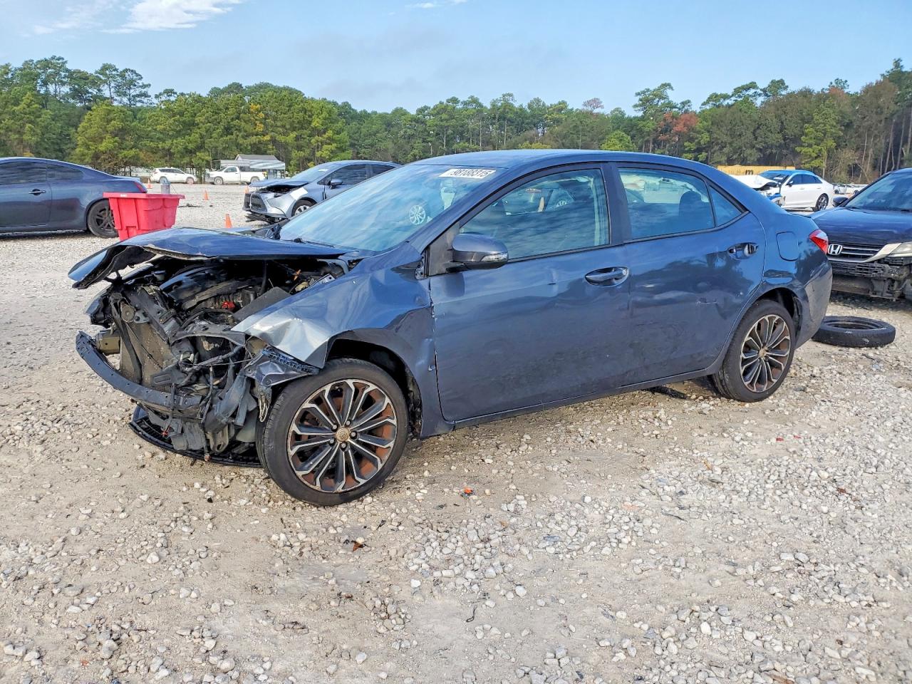 2015 TOYOTA COROLLA