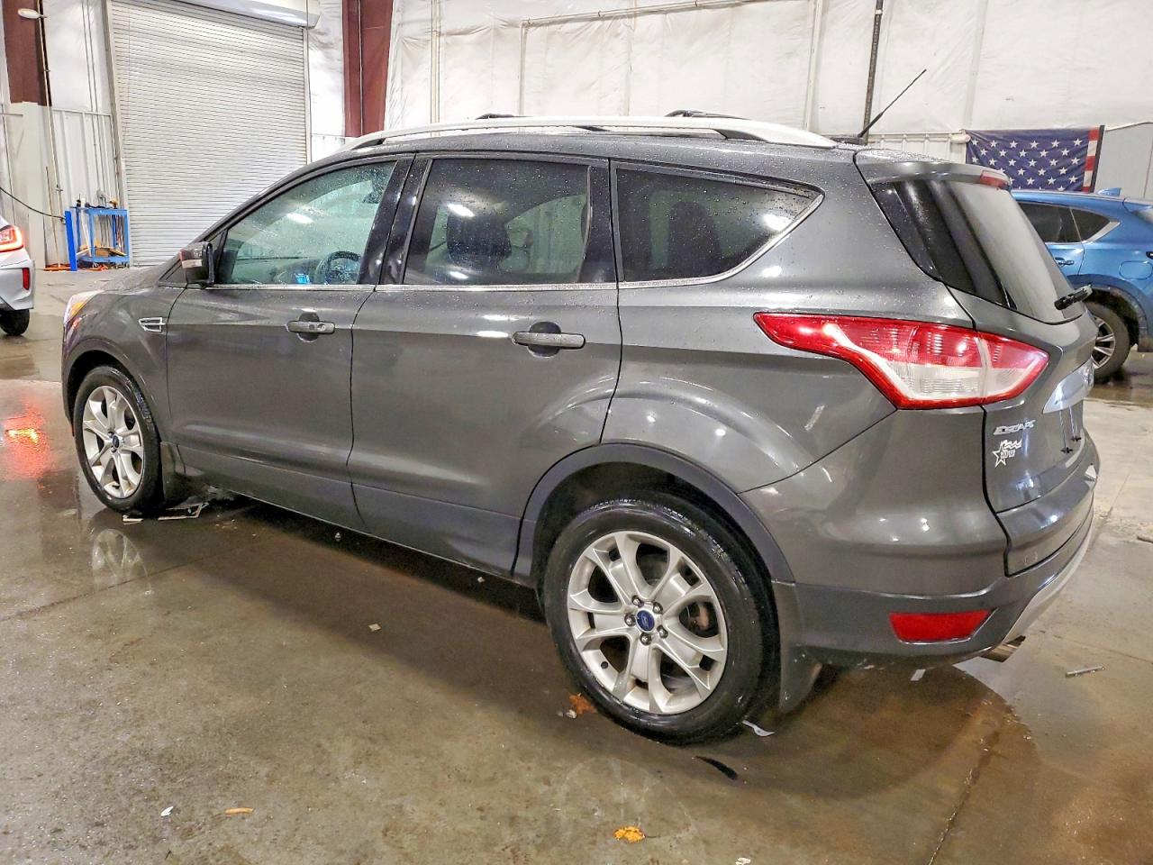 2016 FORD ESCAPE TITANIUM photo 2