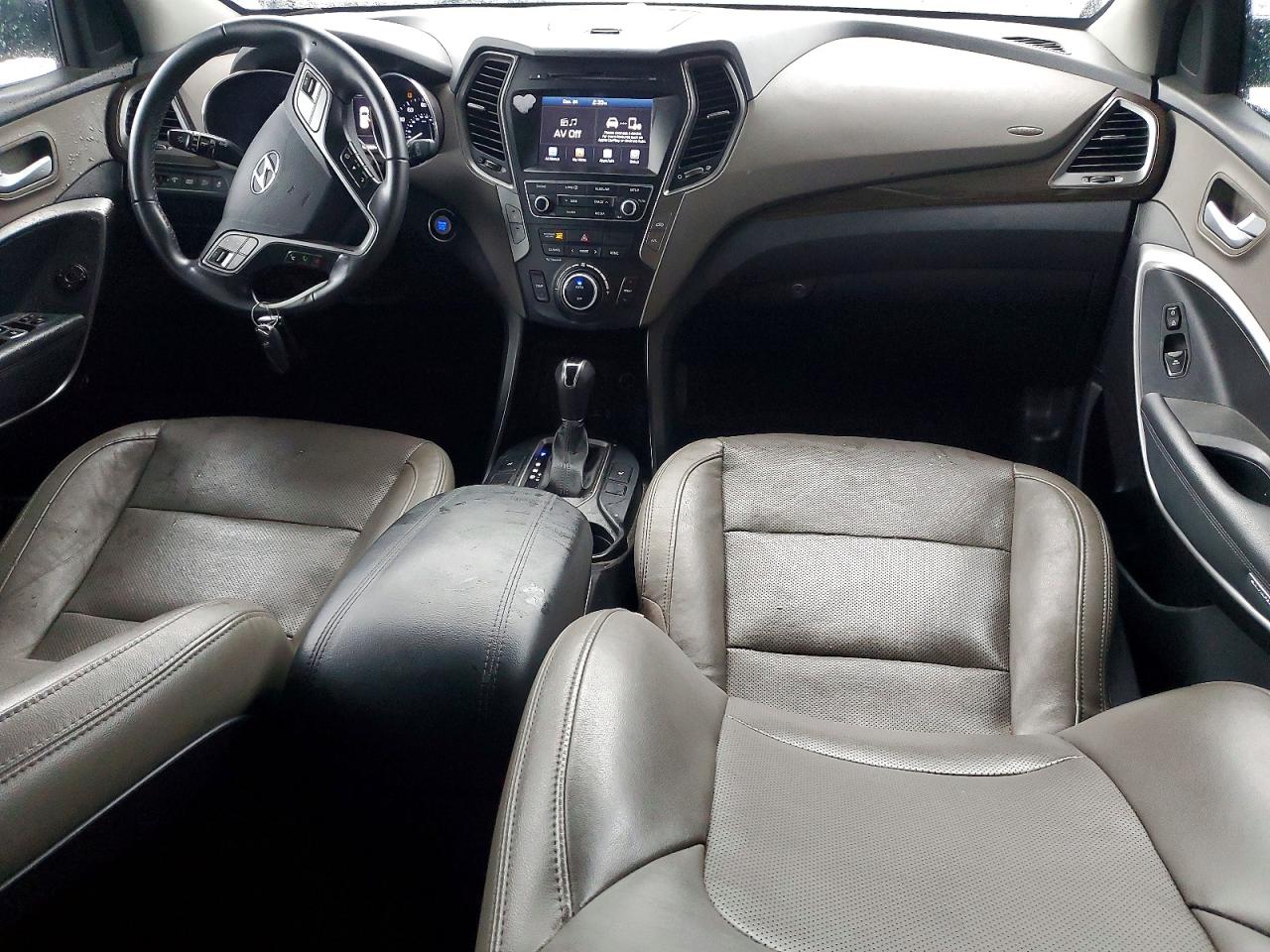 2017 HYUNDAI SANTA FE SPORT photo 8