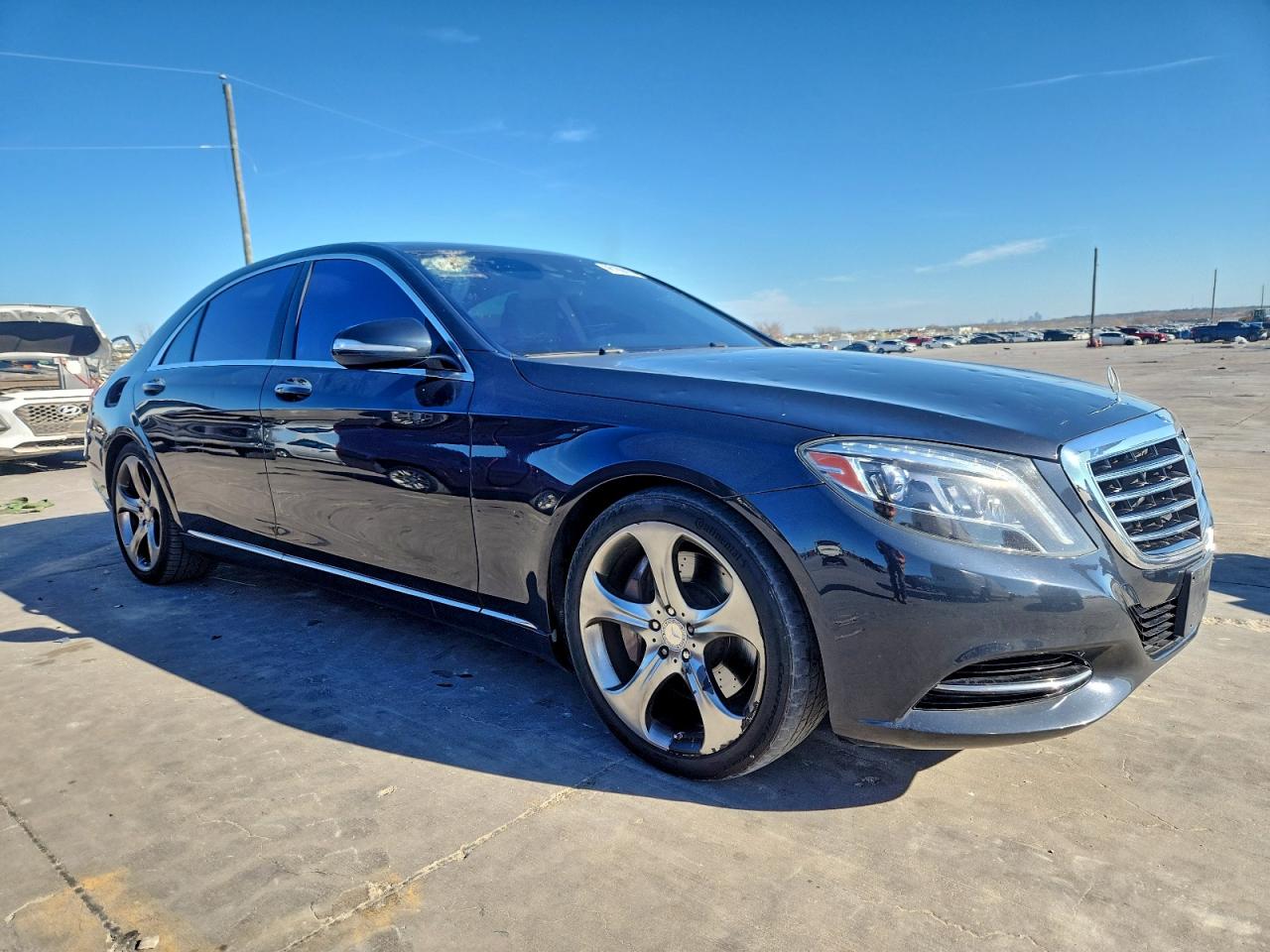 2015 MERCEDES-BENZ S 550 photo 4