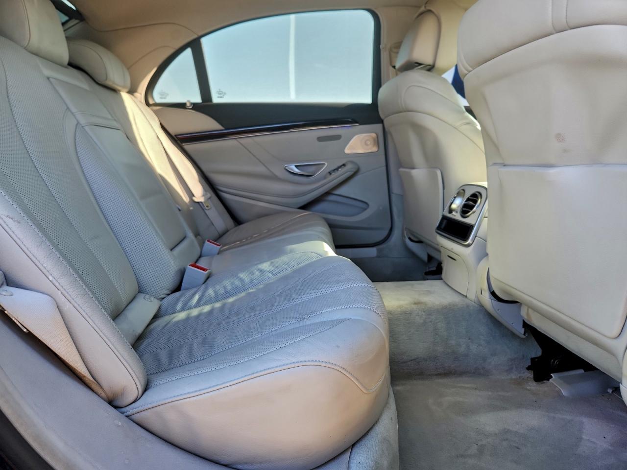 2015 MERCEDES-BENZ S 550 photo 10