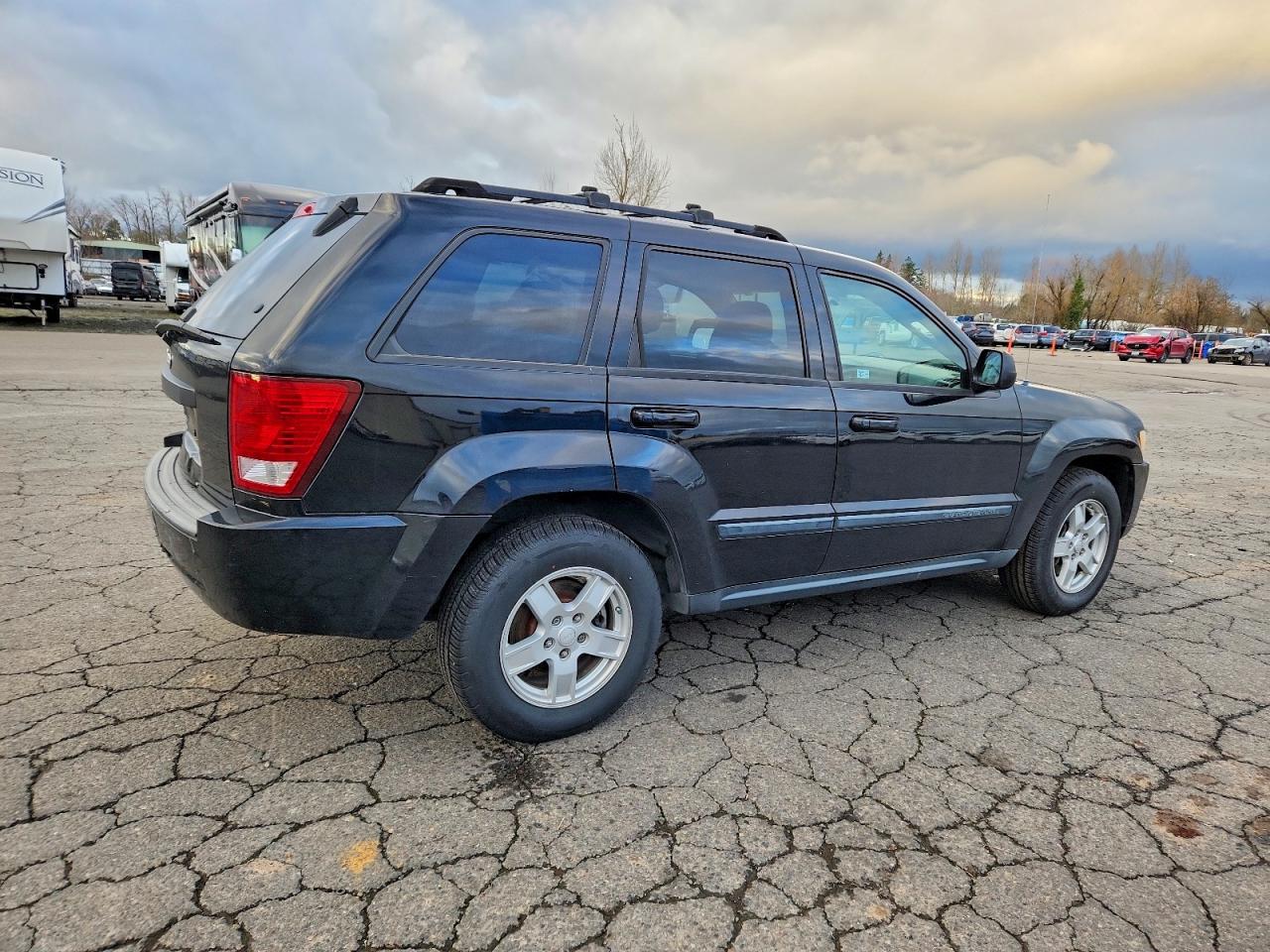 2007 JEEP GRAND CHEROKEE LAREDO photo 3