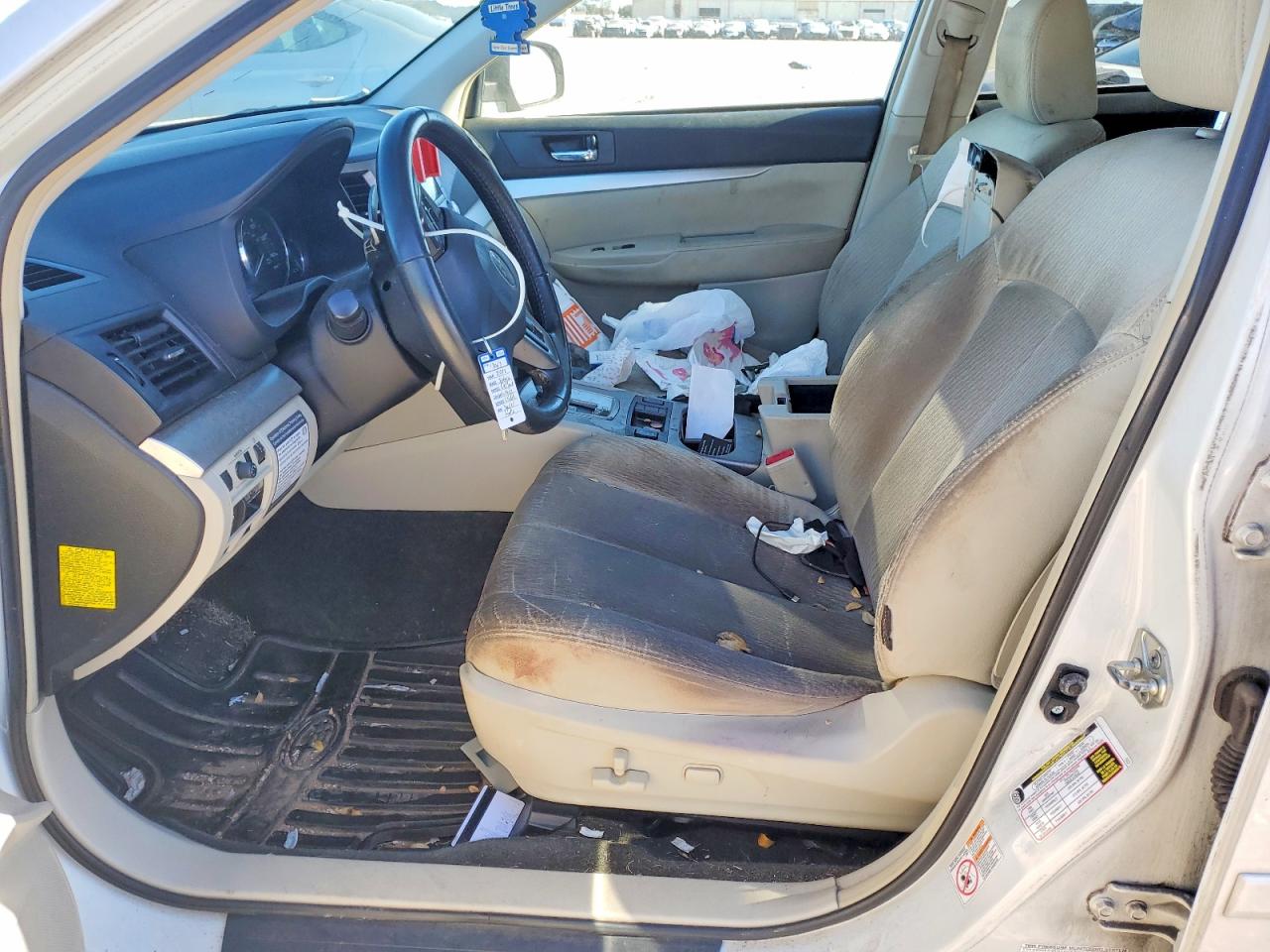 2012 SUBARU OUTBACK 2.5I PREMIUM photo 7