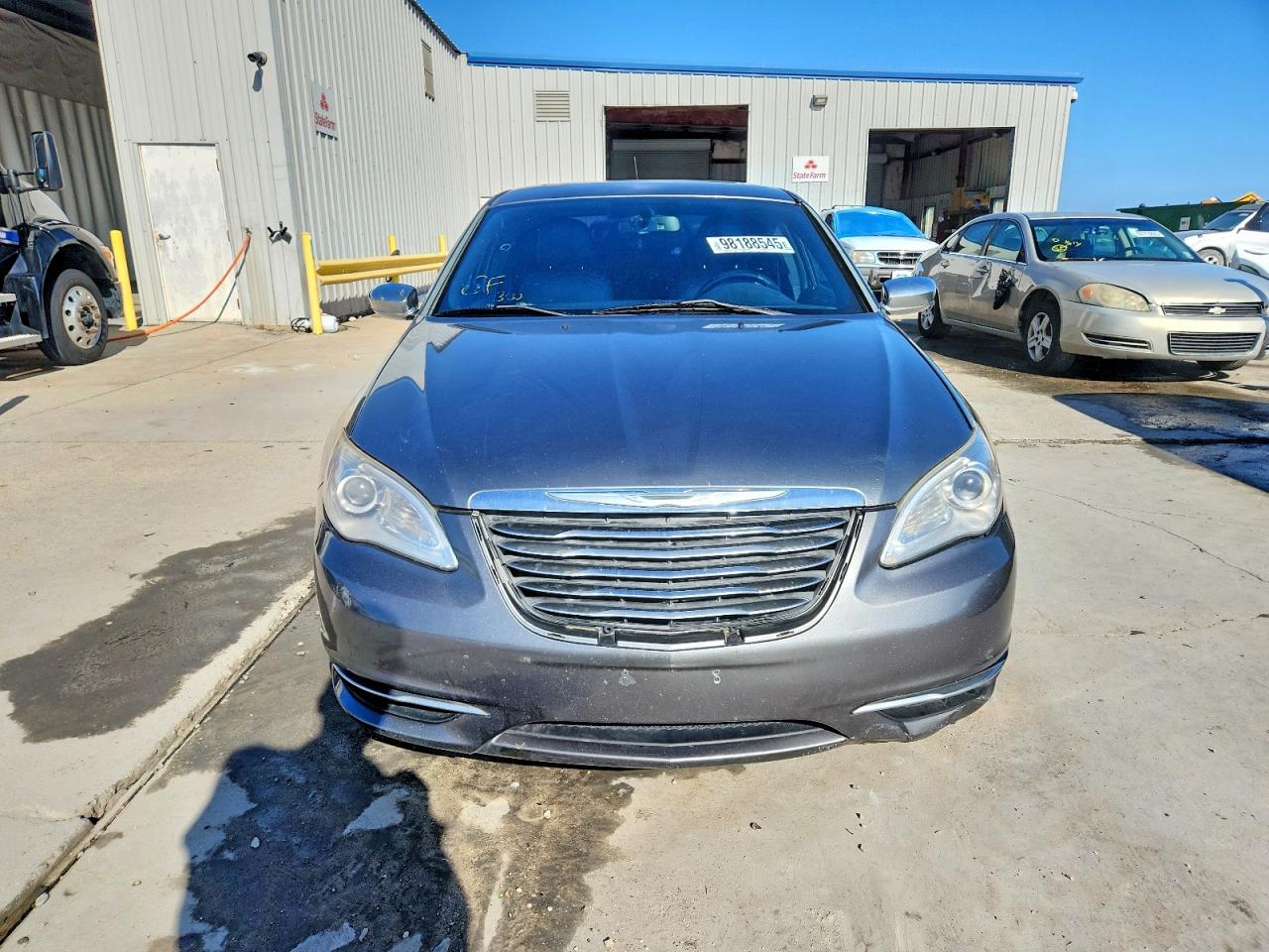 2013 CHRYSLER 200 LIMITED photo 5