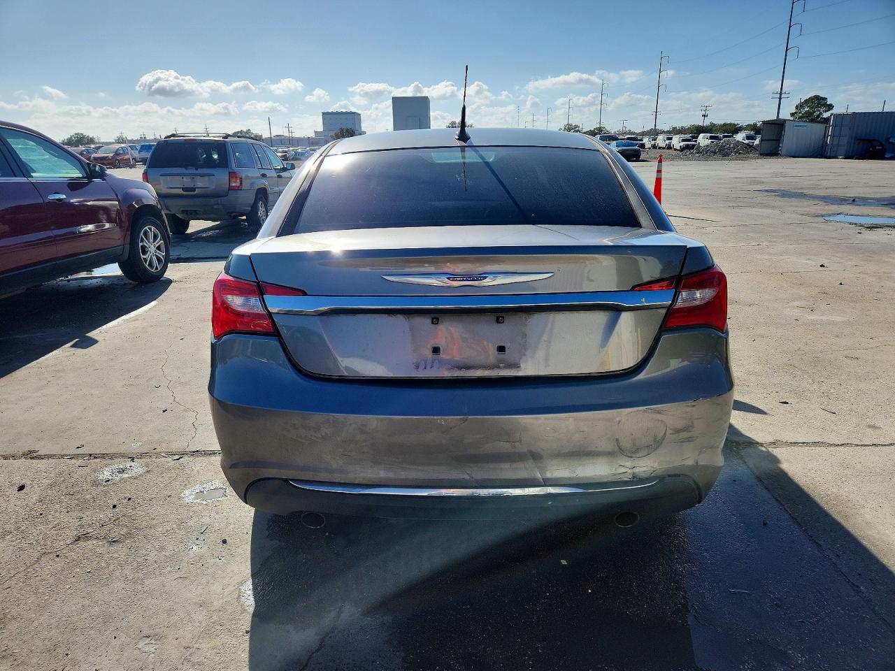 2013 CHRYSLER 200 LIMITED photo 6