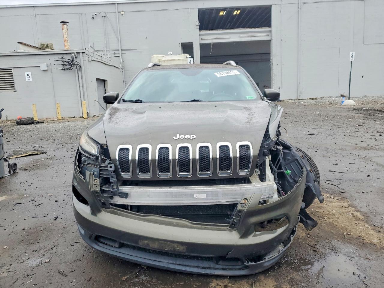 2014 JEEP CHEROKEE LATITUDE photo 5