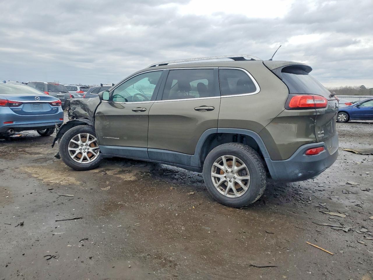 2014 JEEP CHEROKEE LATITUDE photo 2