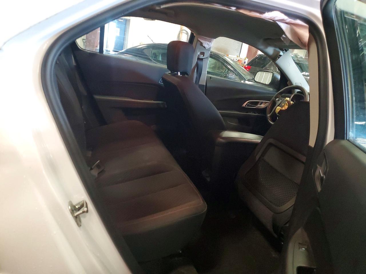 2015 CHEVROLET EQUINOX LS photo 11