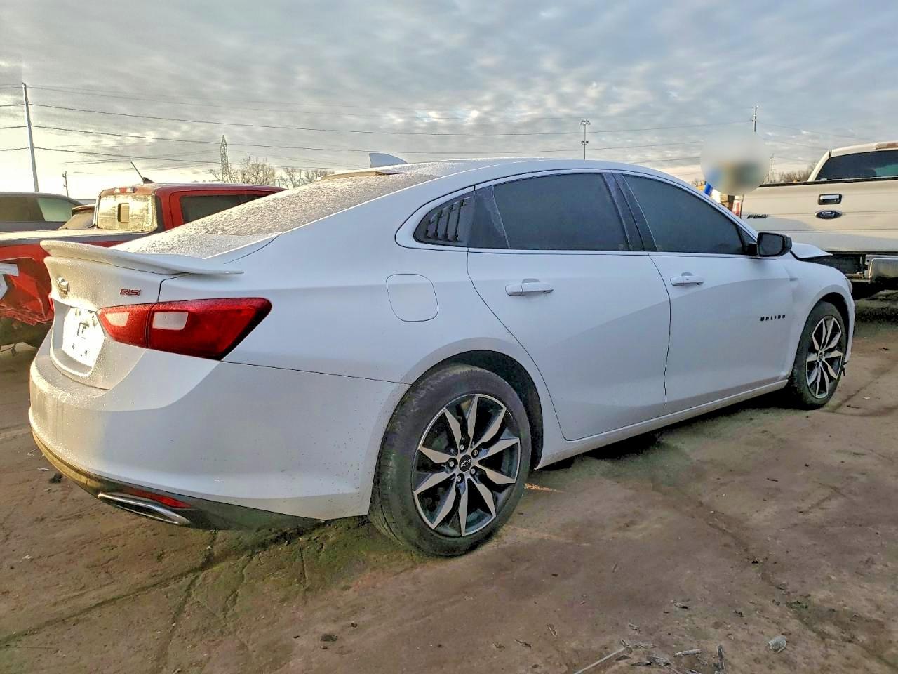 2021 CHEVROLET MALIBU RS photo 3