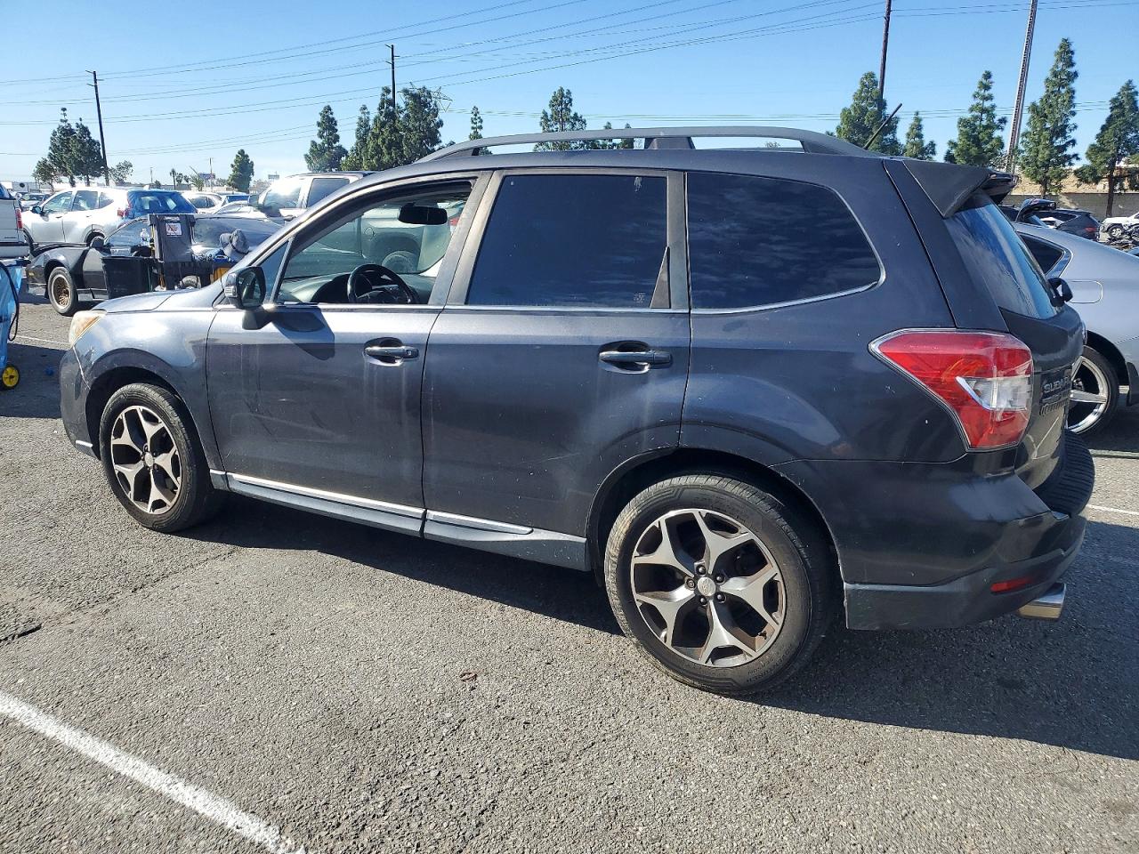 2015 SUBARU FORESTER 2.0XT TOURING photo 2