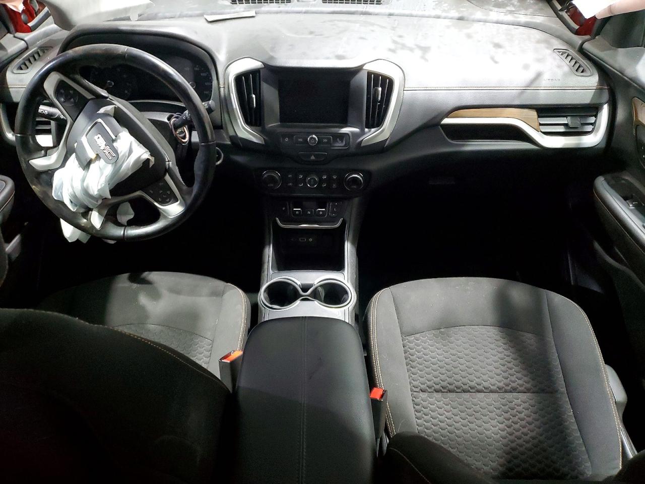 2018 GMC TERRAIN SLE photo 8