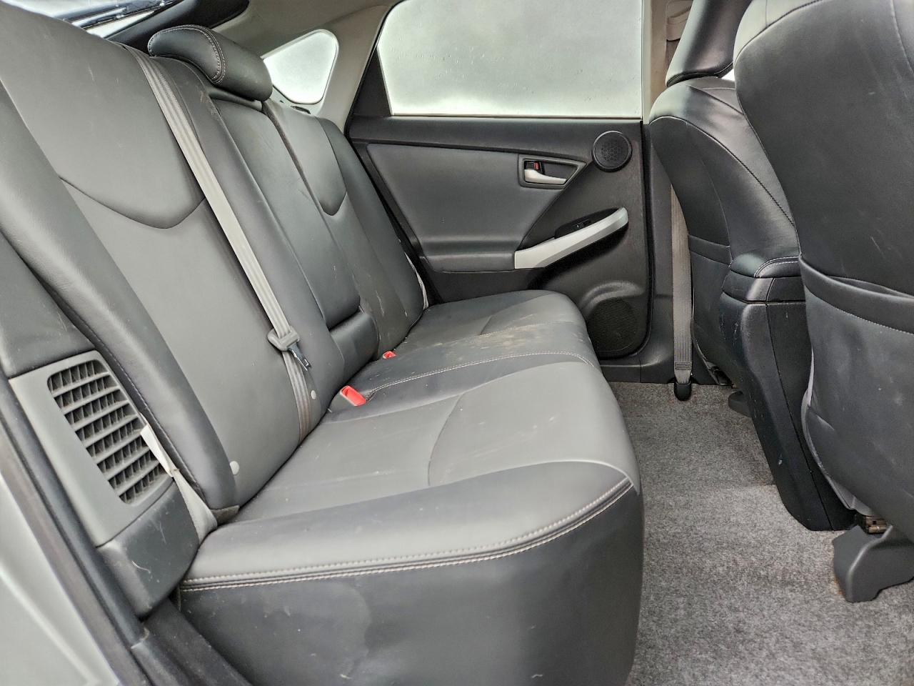 2012 TOYOTA PRIUS photo 10