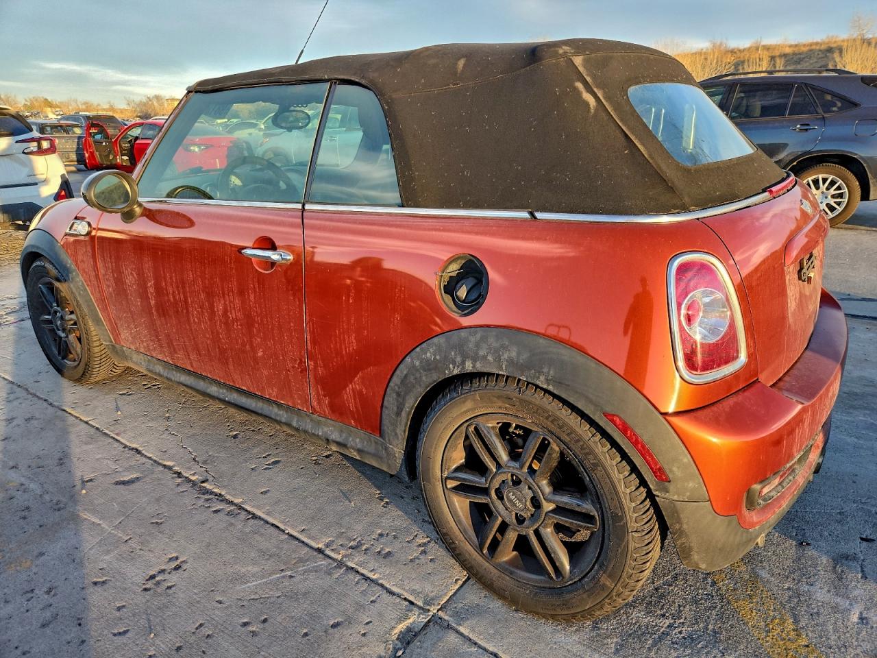 2012 MINI COOPER S photo 2