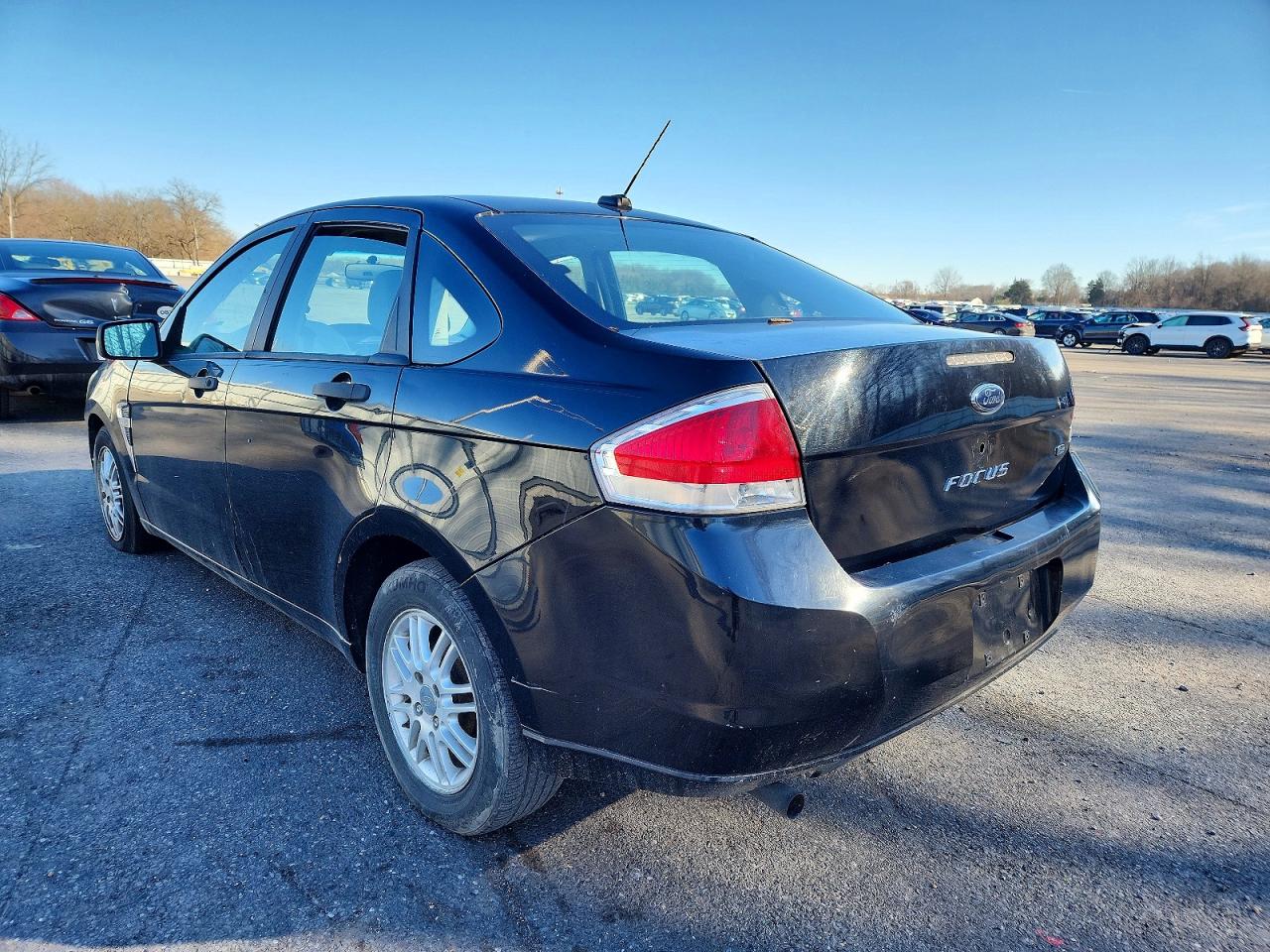 2008 FORD FOCUS photo 2