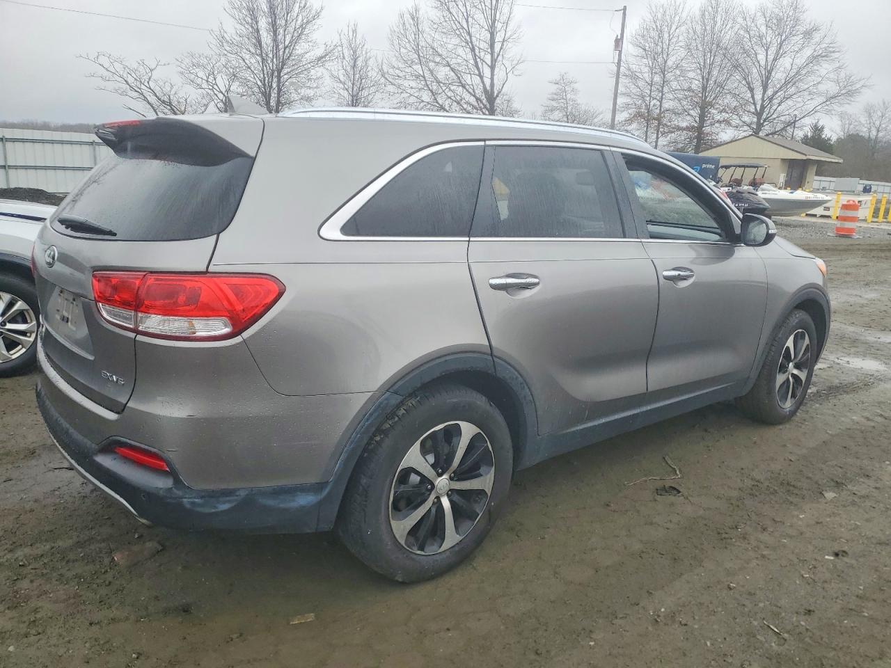 2016 KIA SORENTO EX photo 3
