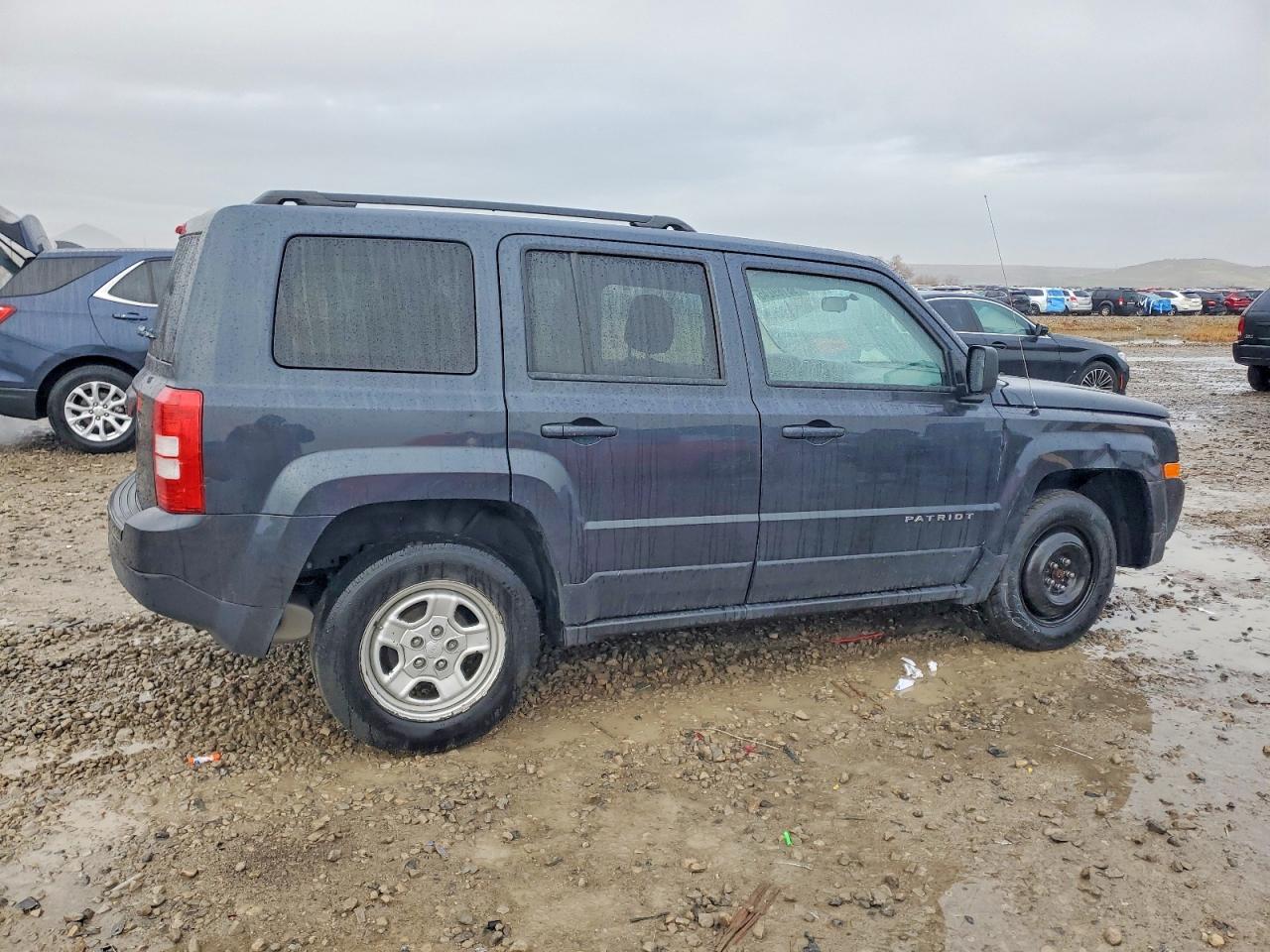 2014 JEEP PATRIOT SPORT photo 3