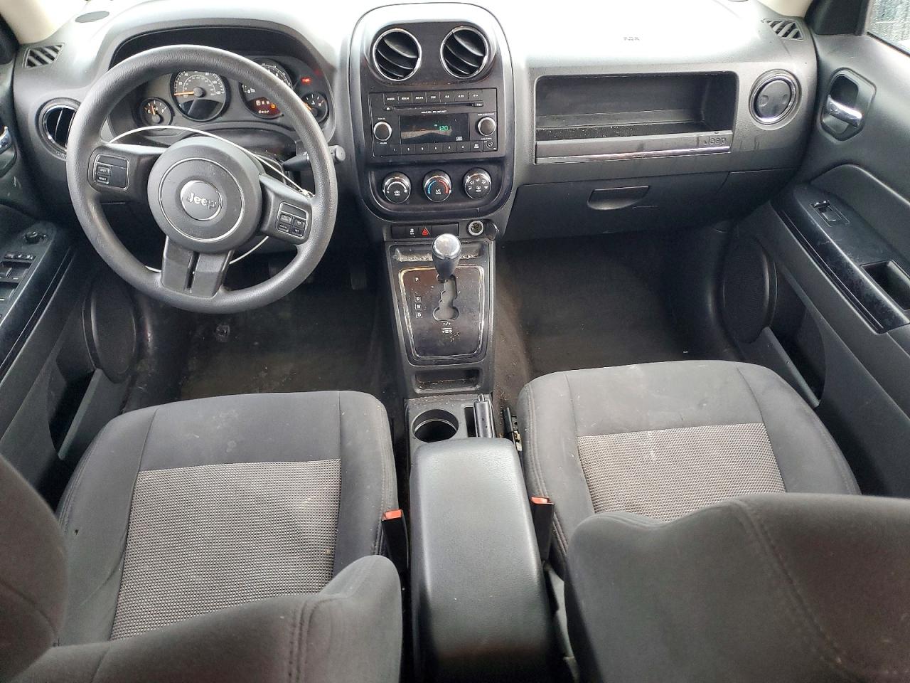 2014 JEEP PATRIOT SPORT photo 8