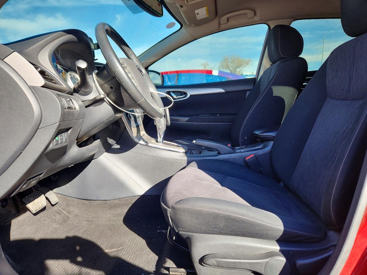 2015 NISSAN SENTRA S photo 7