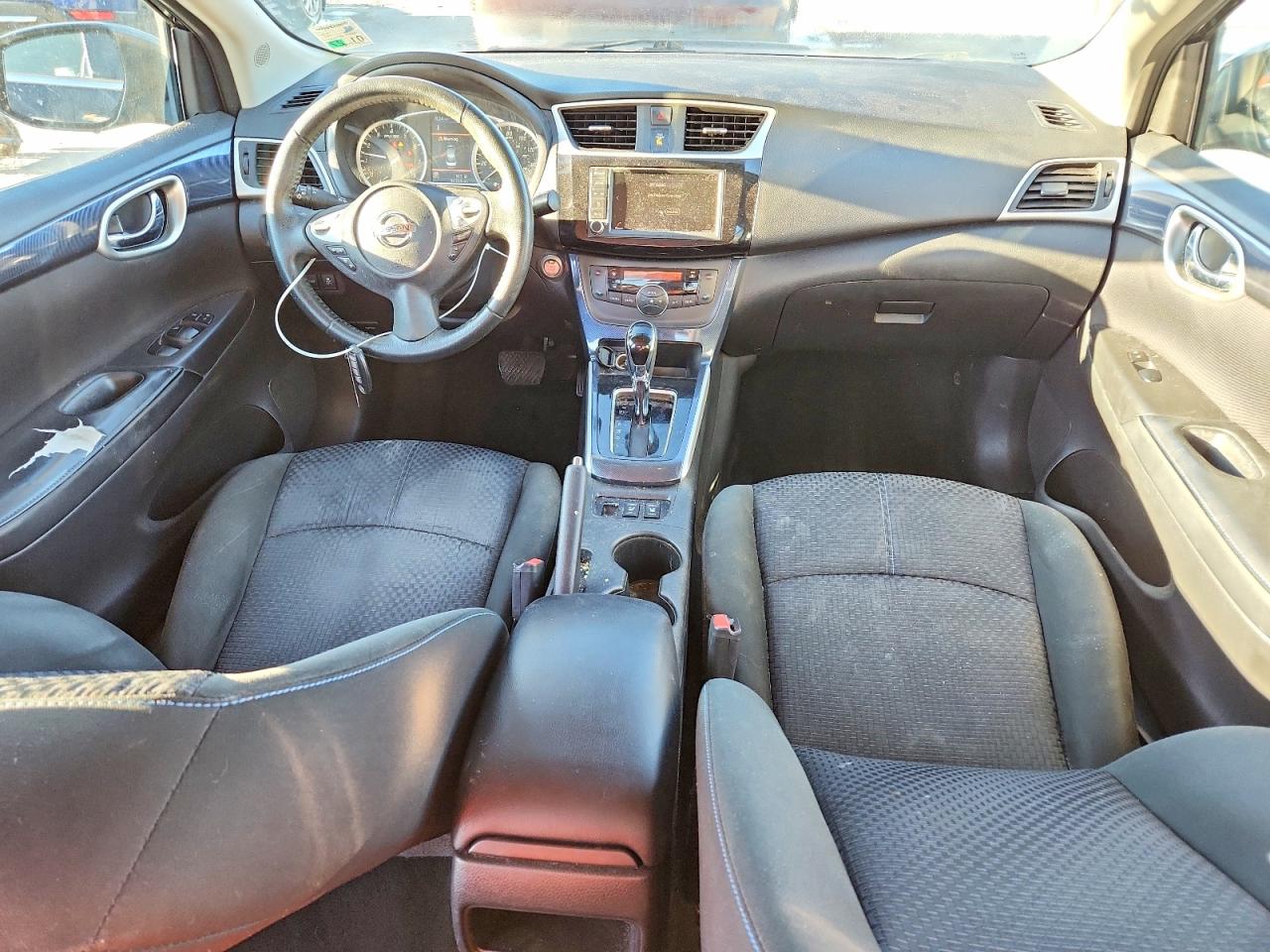 2019 NISSAN SENTRA S photo 8