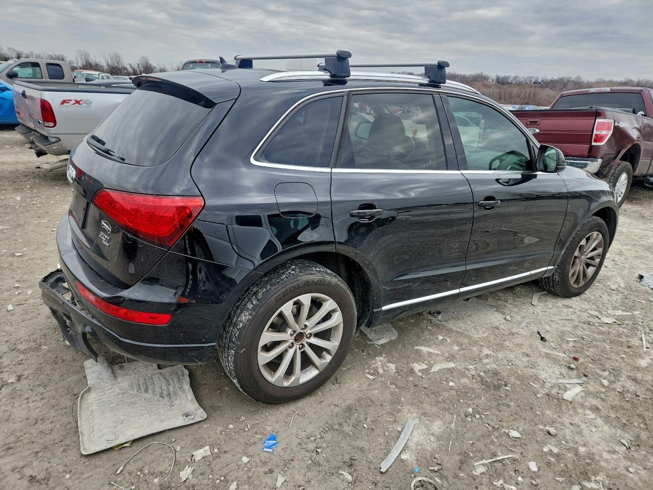 2013 AUDI Q5 PREMIUM PLUS photo 3