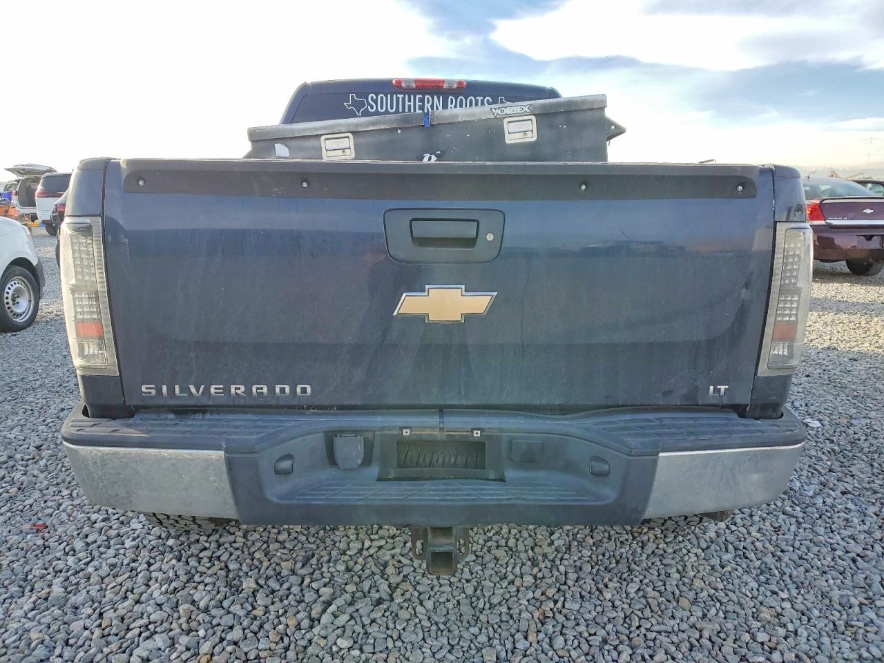 2009 CHEVROLET SILVERADO K1500 LT photo 6