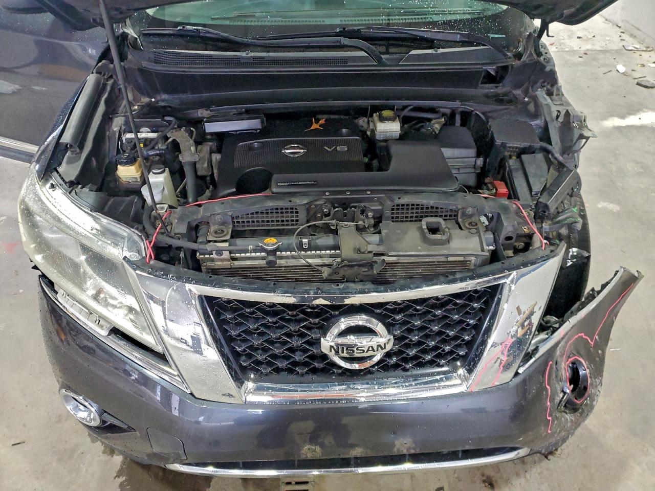 2013 NISSAN PATHFINDER S photo 12
