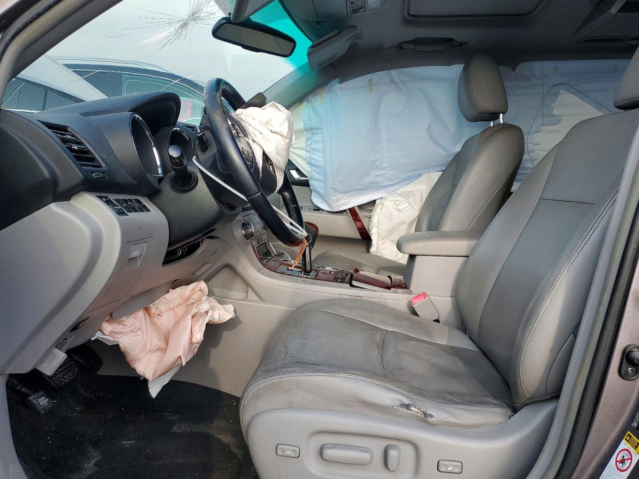 2013 TOYOTA HIGHLANDER HYBRID LIMITED photo 7