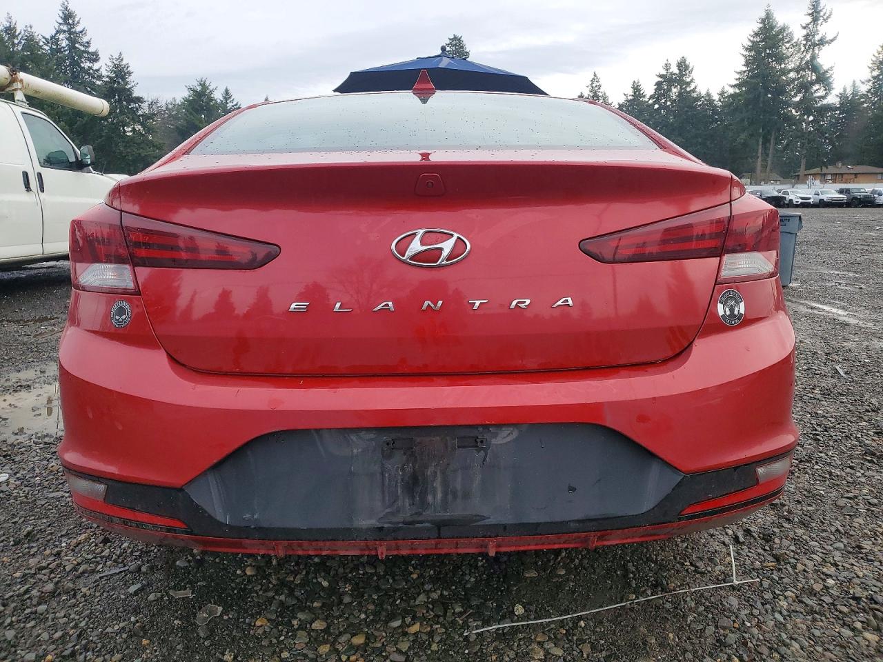 2020 HYUNDAI ELANTRA photo 6