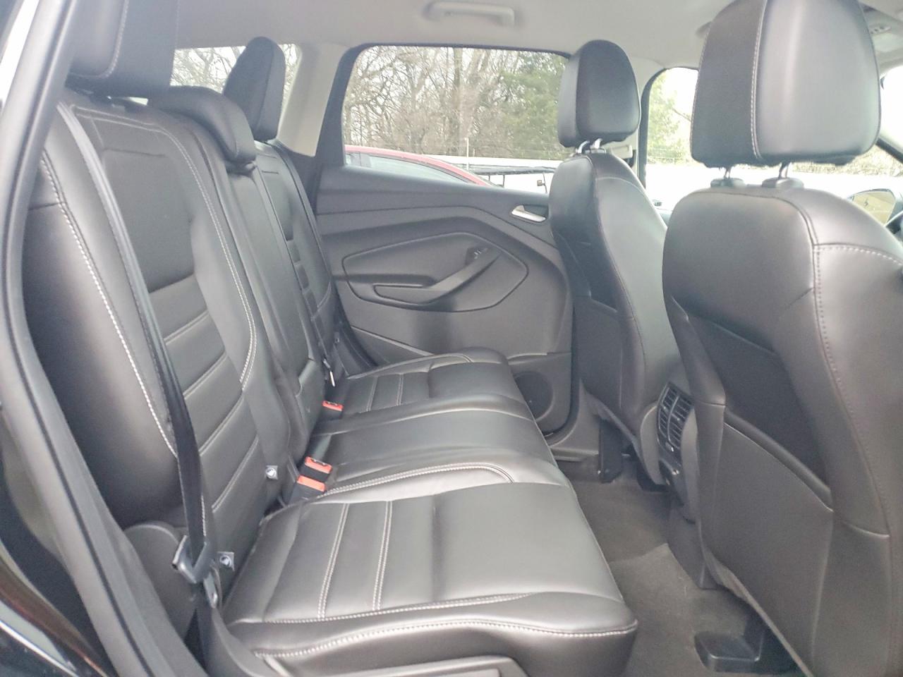 2017 FORD ESCAPE TITANIUM photo 11