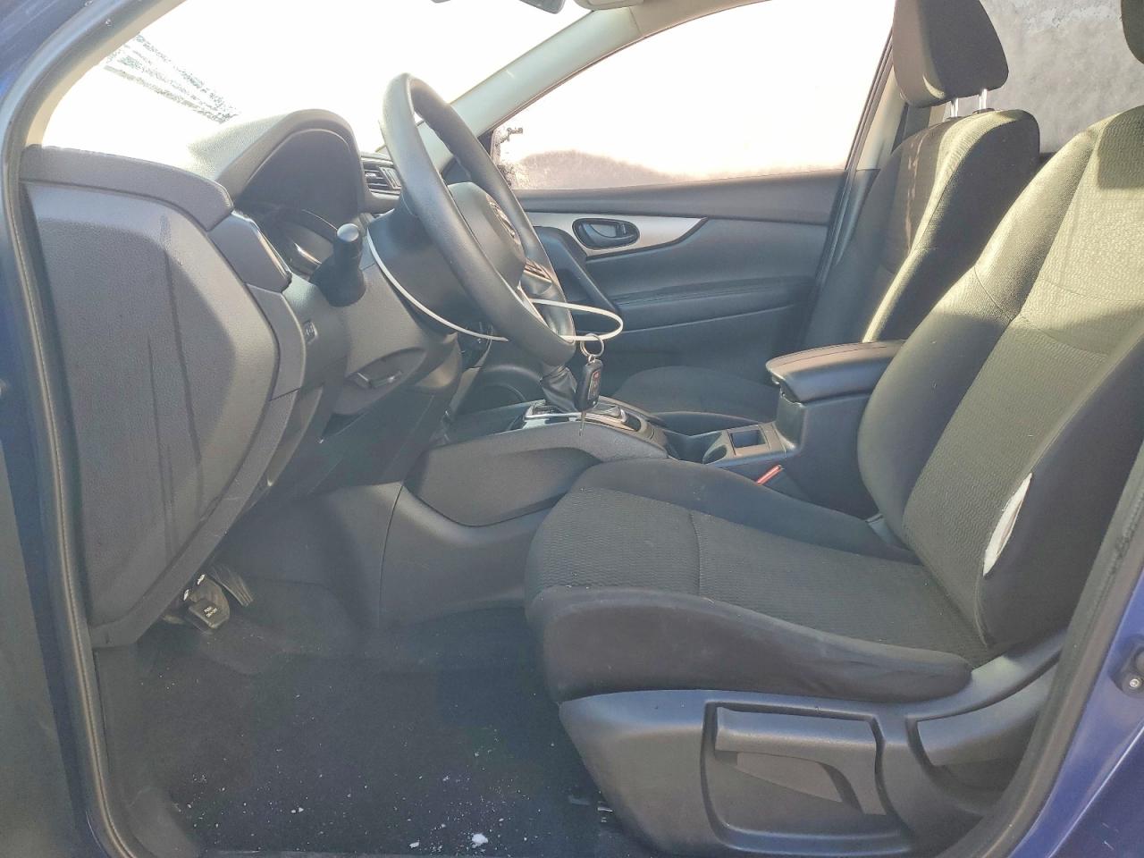 2020 NISSAN ROGUE SPORT S photo 7