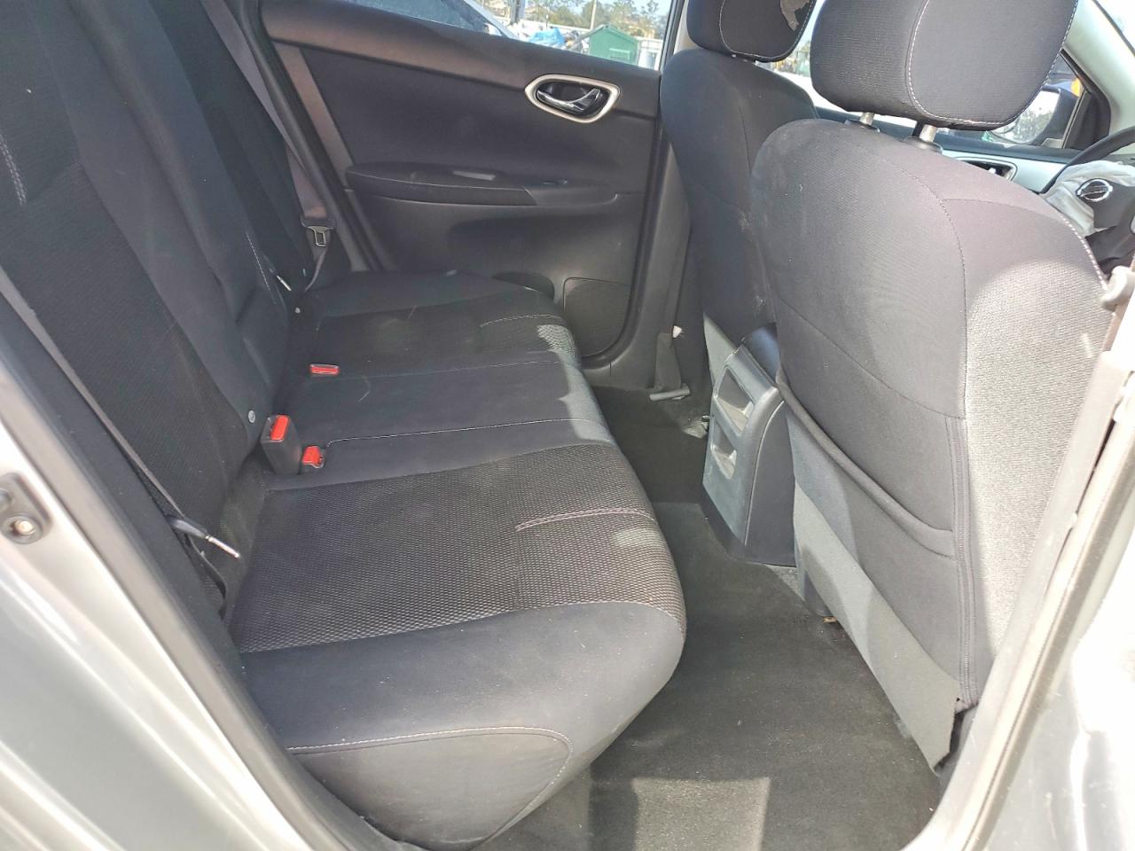 2014 NISSAN SENTRA S photo 10