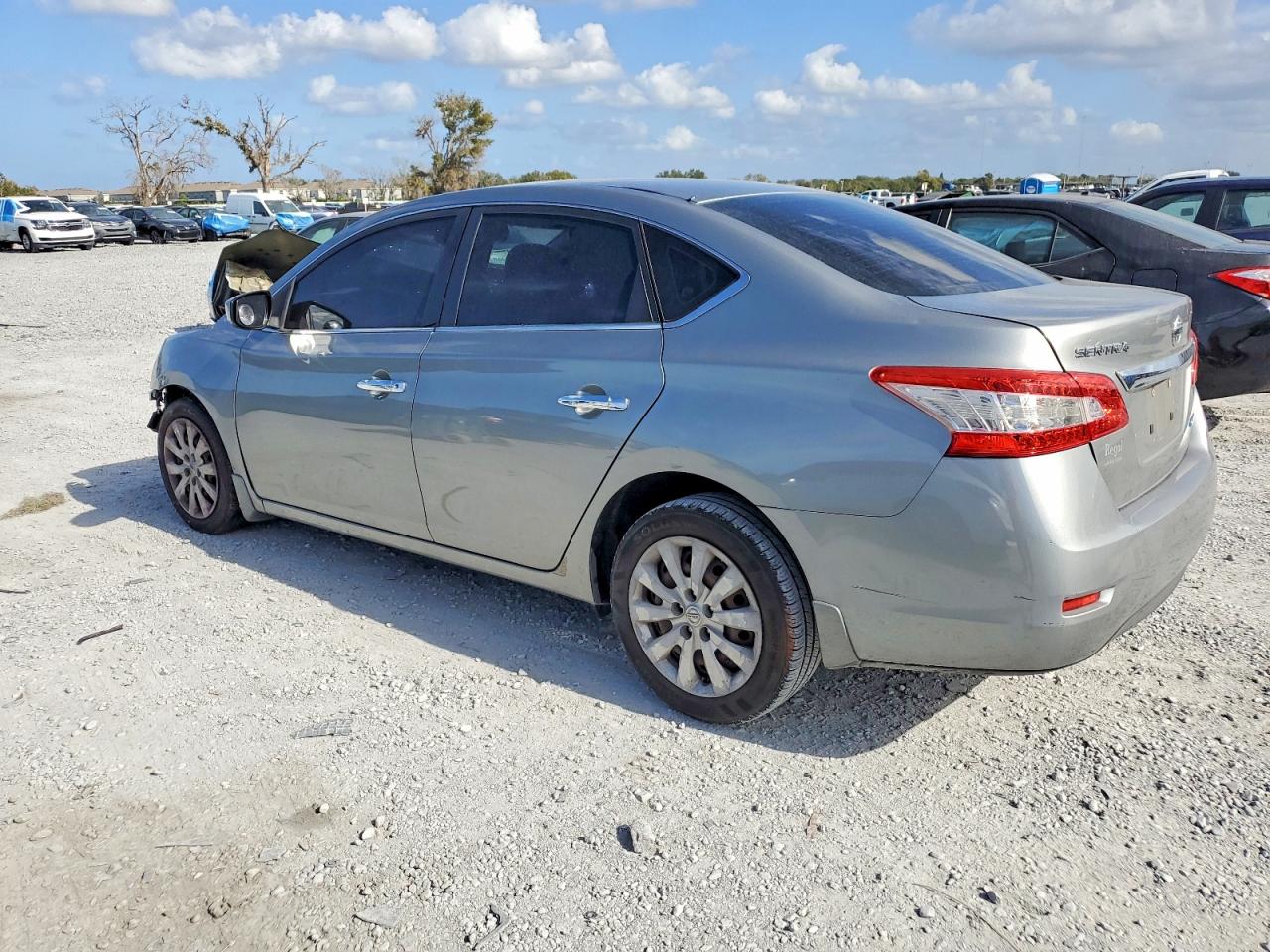 2014 NISSAN SENTRA S photo 2