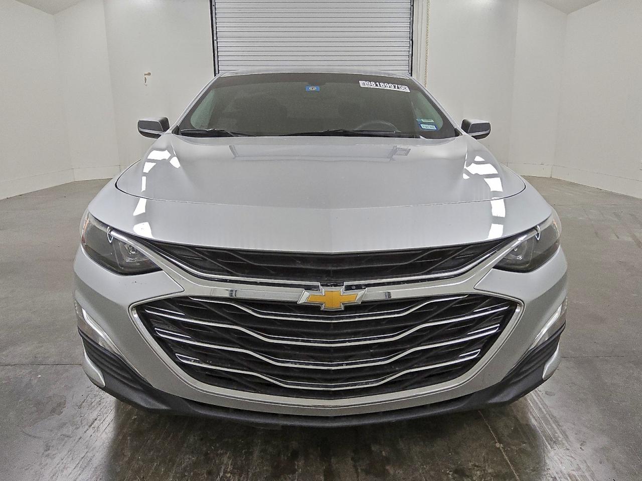 2020 CHEVROLET MALIBU LS photo 5