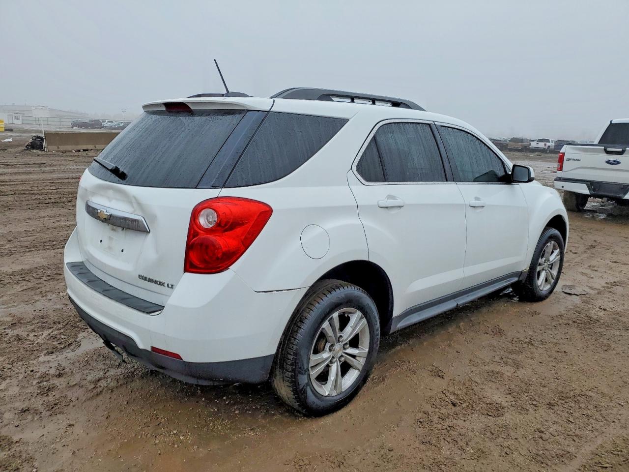 2015 CHEVROLET EQUINOX LT photo 3