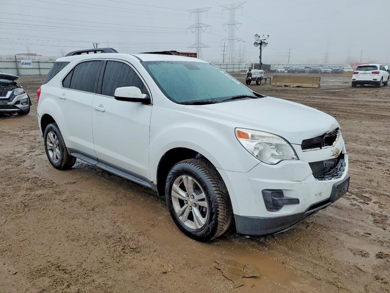 2015 CHEVROLET EQUINOX LT photo 4
