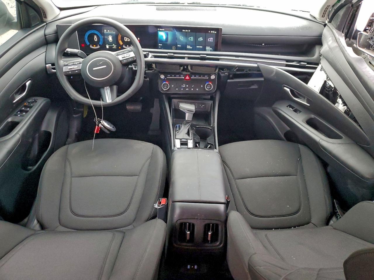 2025 HYUNDAI TUCSON SEL photo 8