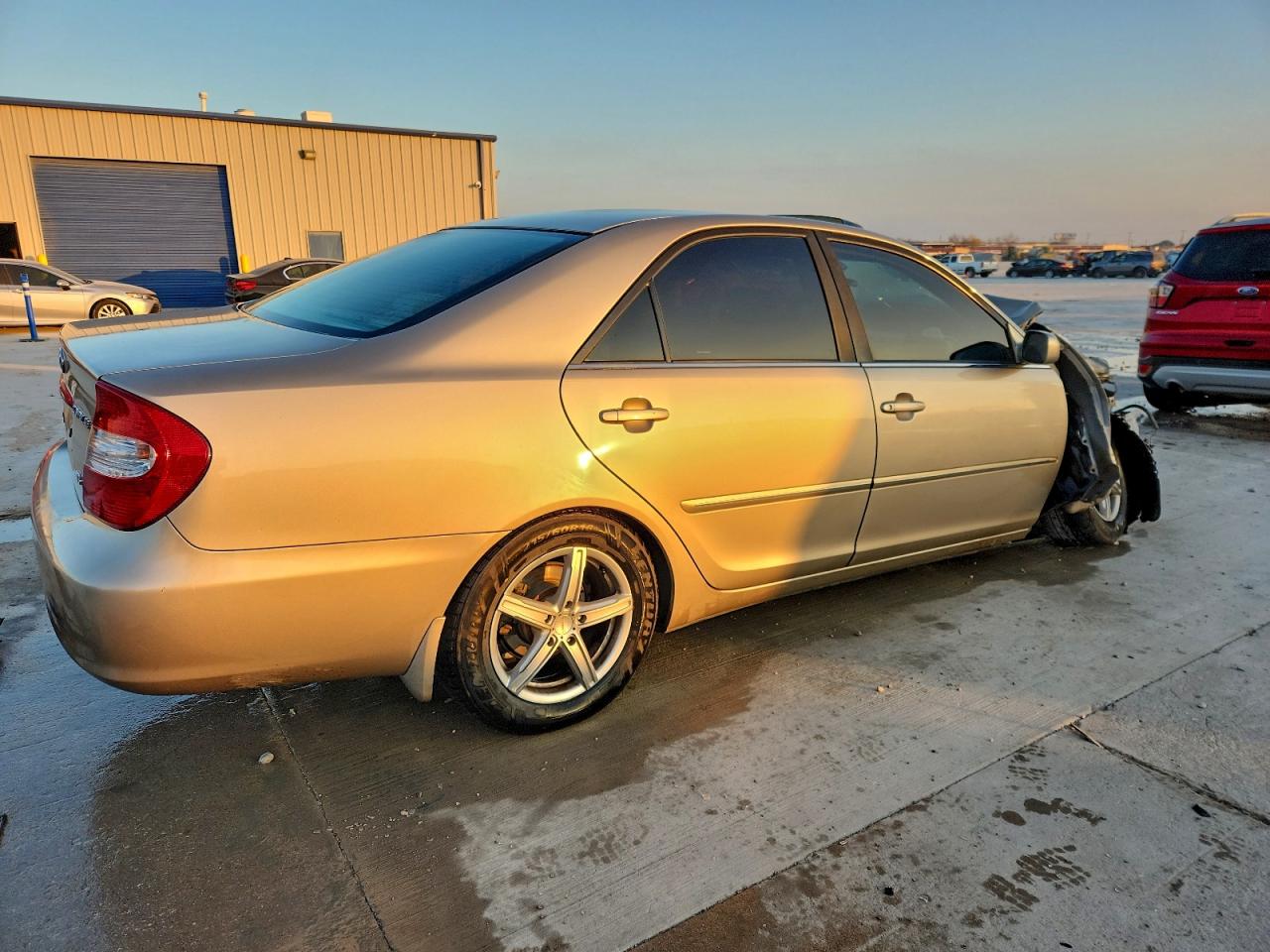 2002 TOYOTA CAMRY XLE V6 photo 3