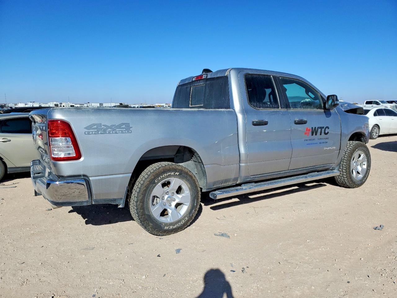 2023 RAM 1500 BIG HORN/LONE STAR photo 3