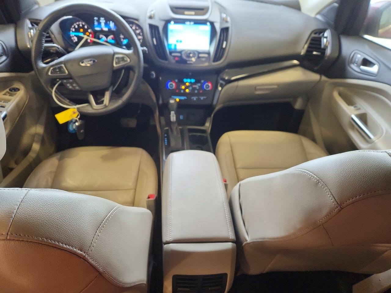 2017 FORD ESCAPE TITANIUM photo 8