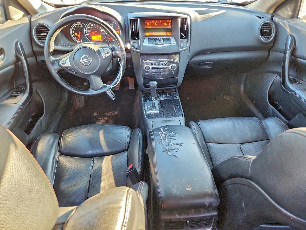 2010 NISSAN MAXIMA S photo 8