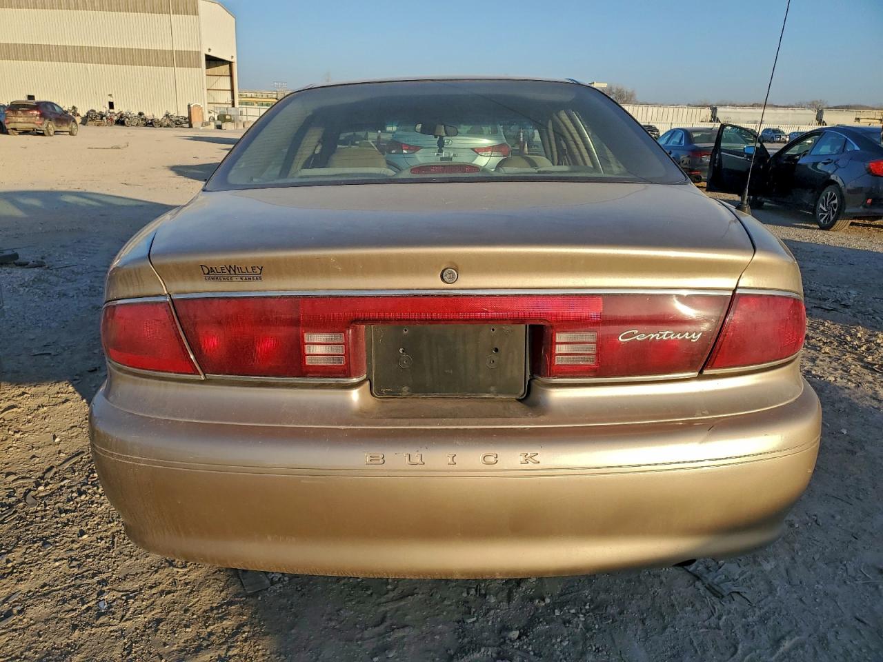 2005 BUICK CENTURY CUSTOM photo 6