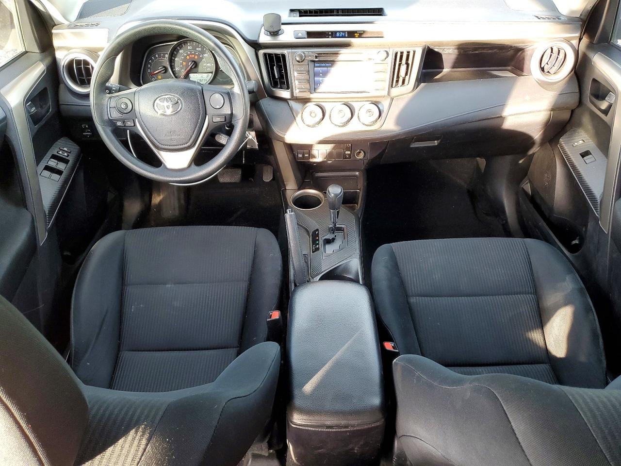 2015 TOYOTA RAV4 LE photo 8