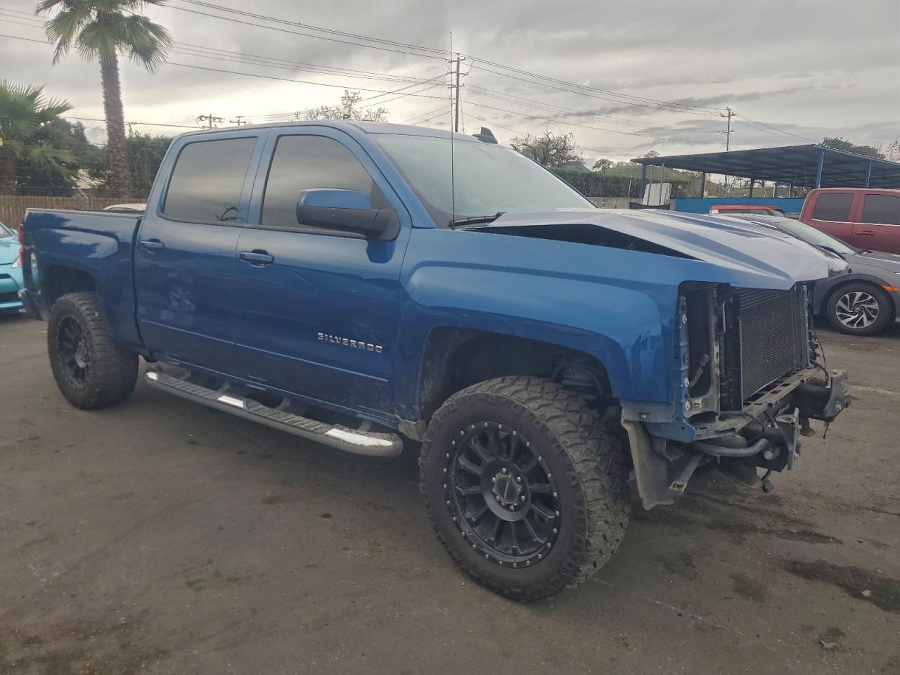 2018 CHEVROLET SILVERADO C1500 LT photo 4